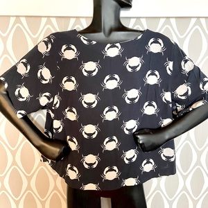 Navy and white crab shirt H&M open back